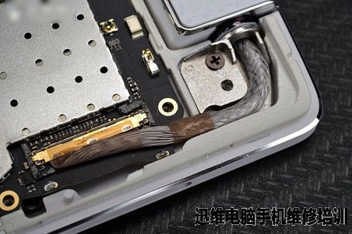 一枚独秀 拆解oppo智能手机N3携带旋转镜头的内心世界