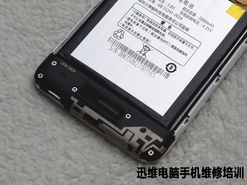 呛口红辣椒手机NX-Plus做工怎么样?拆机便知