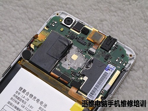 呛口红辣椒手机NX-Plus做工怎么样?拆机便知