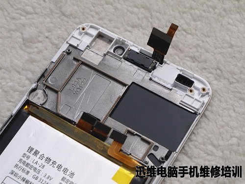 呛口红辣椒手机NX-Plus做工怎么样?拆机便知