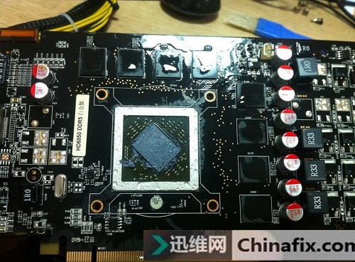 双敏HD6850花屏GPU空焊 图3