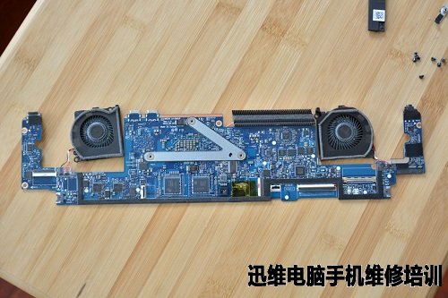 惠普Spectre 13幽灵本全面拆解!