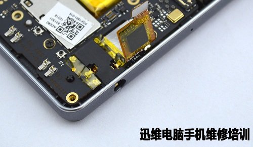 努比亚Z9mini精英版拆机图解!