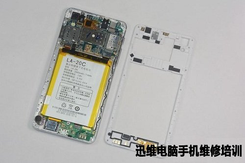 平凡的小辣椒:小辣椒S3手机拆机详解!