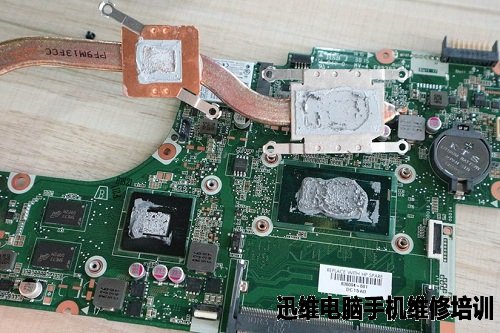 惠普星球大战:Star Wars 15-an005TX笔记本拆解!