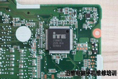 惠普星球大战:Star Wars 15-an005TX笔记本拆解!
