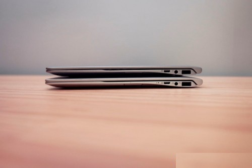 Notebook“vs”Notebook　两代三星Notebook 9对比拆解