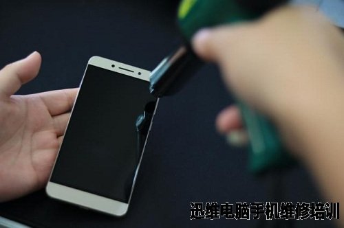 乐视新旗舰乐Pro3完全拆解看做工!