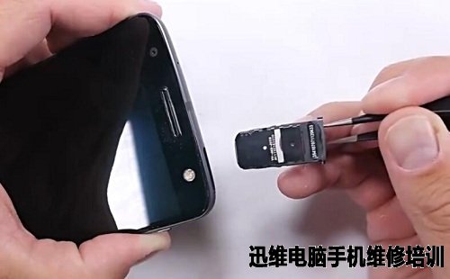 Moto Z 拆解 图5