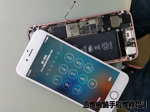 IPHONE 6S摔过不开机维修 图4