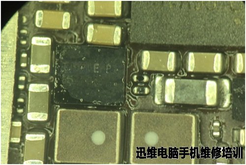 iPhone 6S Plus开机无显示维修 图1