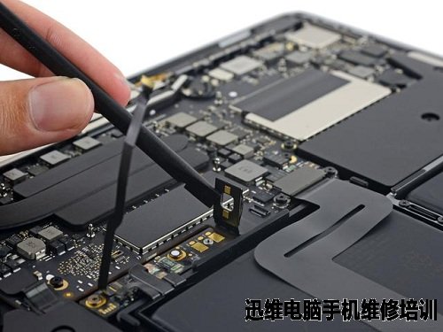 新MacBook Pro笔记本最全拆解高清图赏!