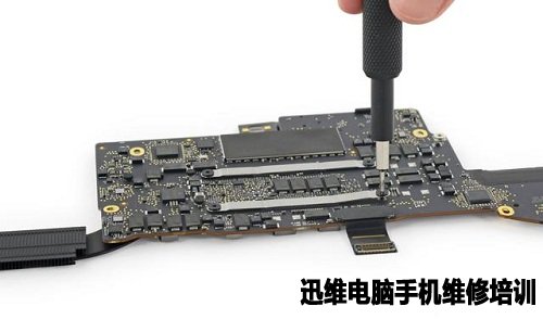 新MacBook Pro笔记本最全拆解高清图赏！