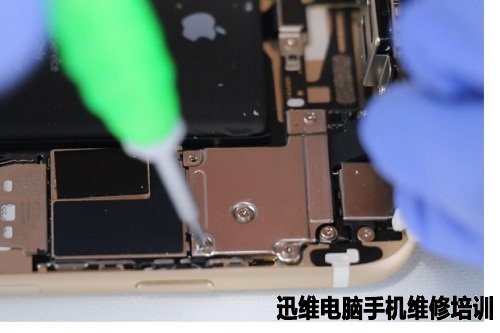 iPhone6爆屏 更换屏幕图文并茂！