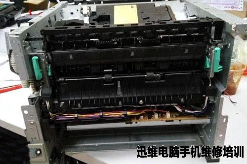 HP P2015N激光打印机卡纸，更换定影膜维修 图13