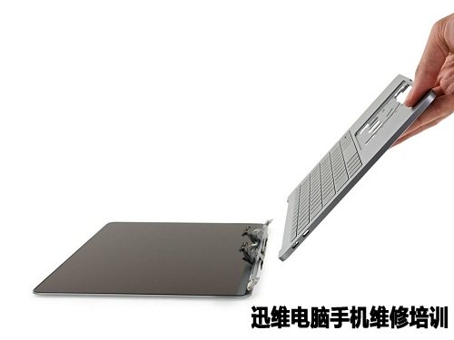 “乞丐版”苹果Apple MacBookPro拆解!