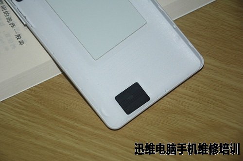 红辣椒国民大圣GM-Q7+拆机教程!