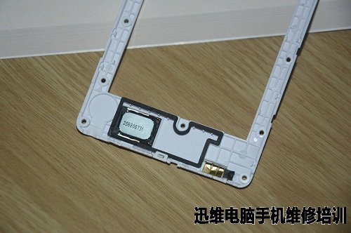 红辣椒国民大圣GM-Q7+拆机教程!