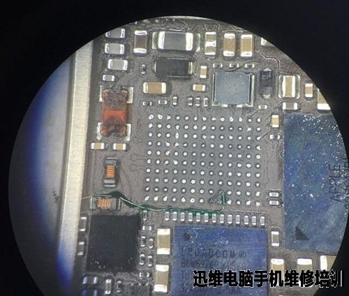 iPhone 6P触摸失灵故障维修一例