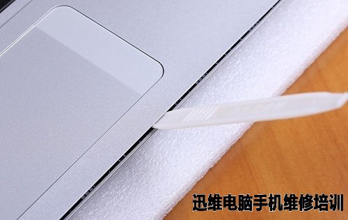 希捷500G机械硬盘摔挂了,拆本升级SSD全程记录!