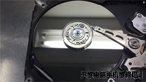 毁容与心碎的双重打击下,如何拯救支离破碎的硬盘数据!