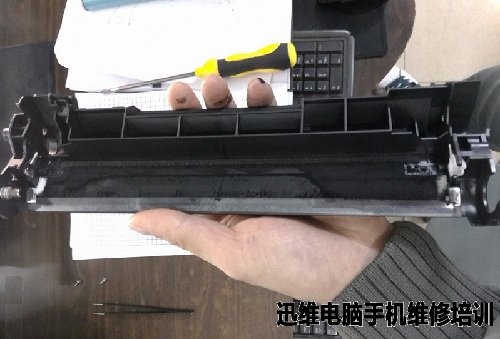 HP M128FP原装硒鼓加粉图解教程 图10