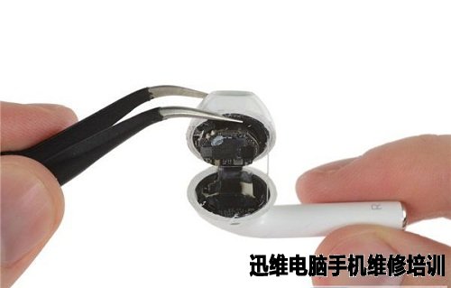 苹果AirPods分体式无线耳机拆解!