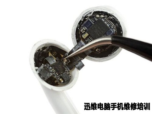 苹果AirPods分体式无线耳机拆解!