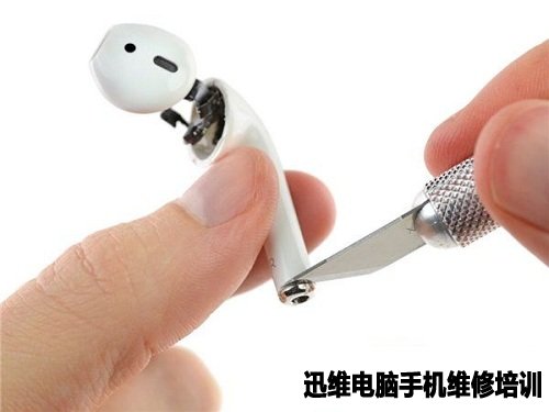 苹果AirPods分体式无线耳机拆解!