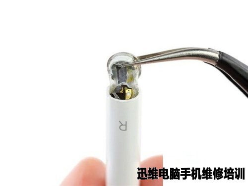 苹果AirPods分体式无线耳机拆解!