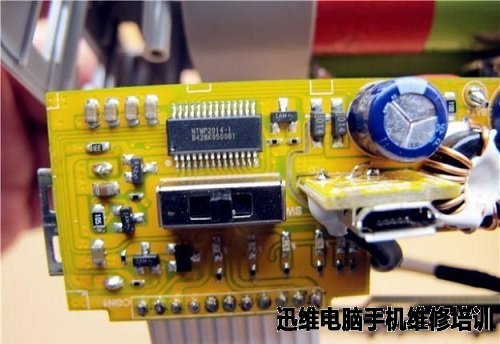 品胜追剧云路由拆机图解!