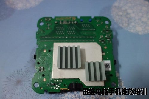 华为荣耀路由Pro完美拆机!
