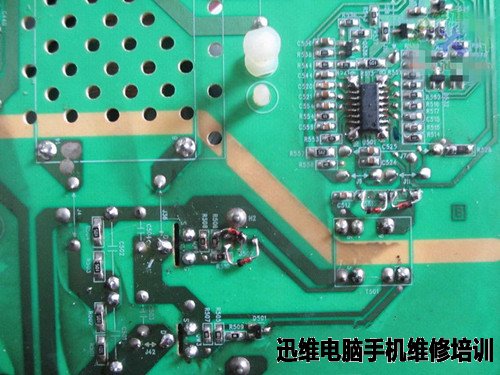 TCL液晶电视L32V10三无故障检修