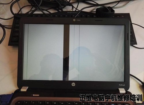 HP G4开机出现白屏花屏维修 图1