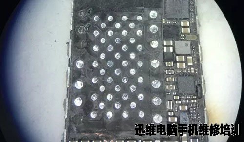 iPhone5s蓝屏 刷机无限等待故障维修 图8