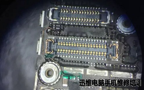 iPhone6重摔 有背光不显示故障维修 图4