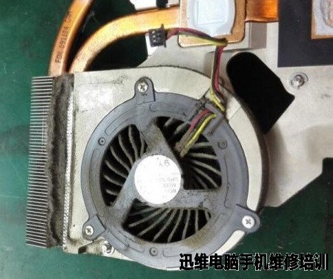 HP4416 开机不显示 植球维修 图3