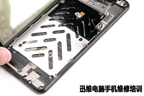 海信a2双屏手机拆机 图8