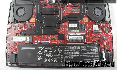 华硕ROG GX700VO 6