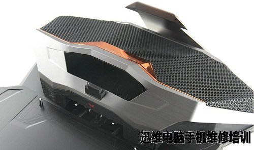 华硕ROG GX700VO 27