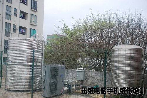 24小时热水冲凉