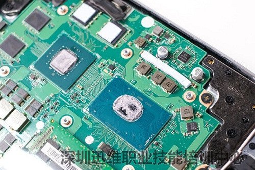 GTX 1050显卡芯片与第七代酷睿CPU芯片