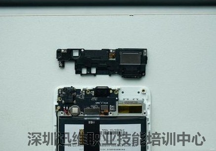 魅蓝E2 拆机图解