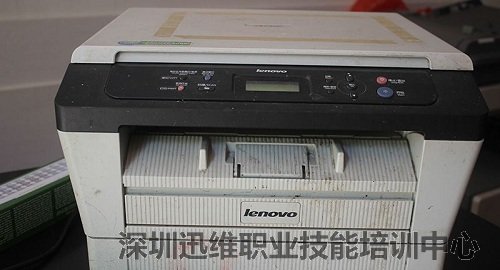 联想M7400扫描复印打印一体机卡纸拆修（图1）