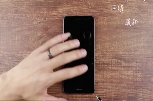 华为畅享7 Plus 拆机图解