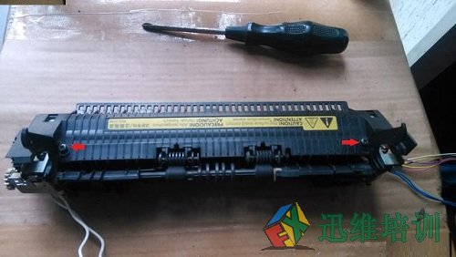 惠普HP1020黑白激光打印机卡纸不出纸维修 图10