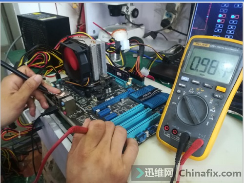 华硕P8H61 PLUS开机进不了系统维修