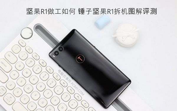 坚果R1做工如何?锤子坚果R1拆解