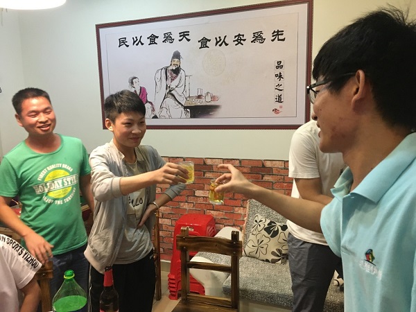 时间转瞬即逝,迅维笔记本培训班学员毕业啦!
