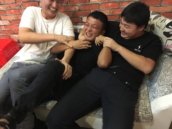时间转瞬即逝,迅维笔记本培训班学员毕业啦!